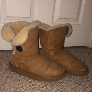 Bailey Button Ugg Boot Chestnut